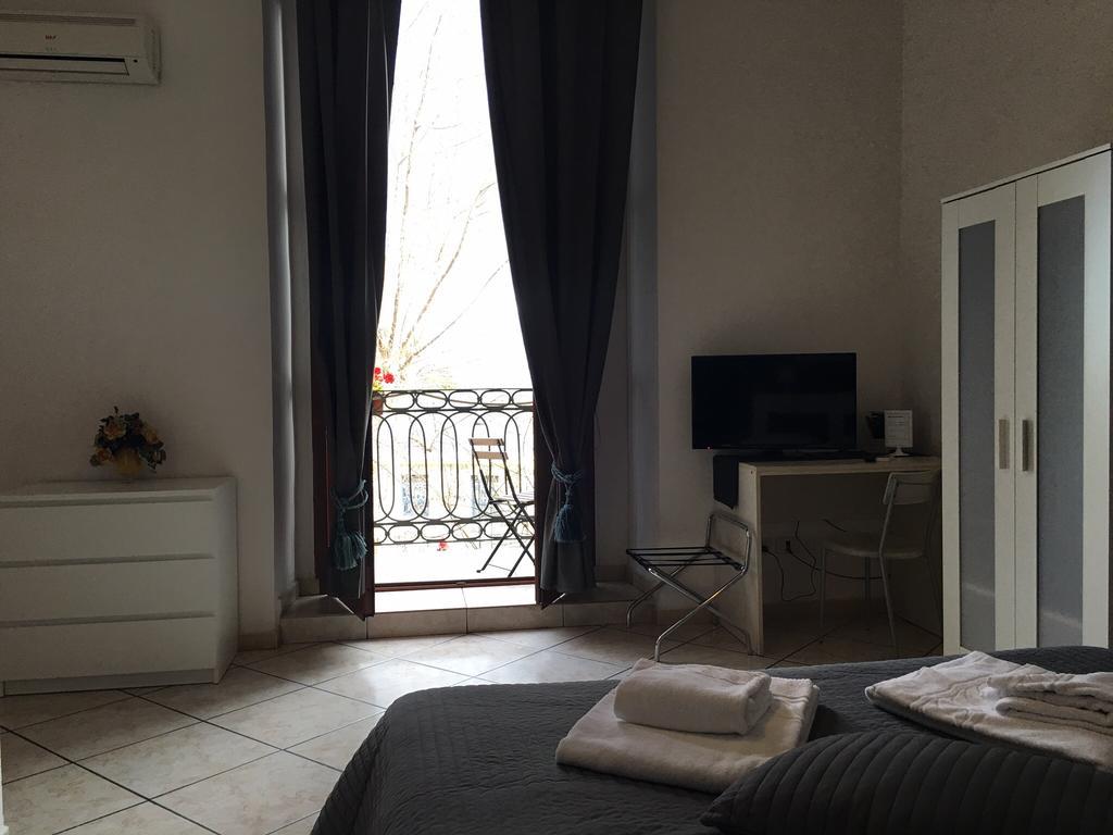 Platamone Rooms Catania Ngoại thất bức ảnh