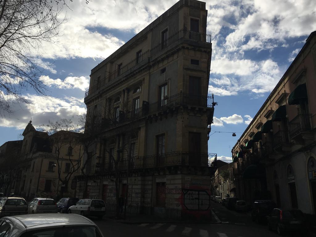 Platamone Rooms Catania Ngoại thất bức ảnh
